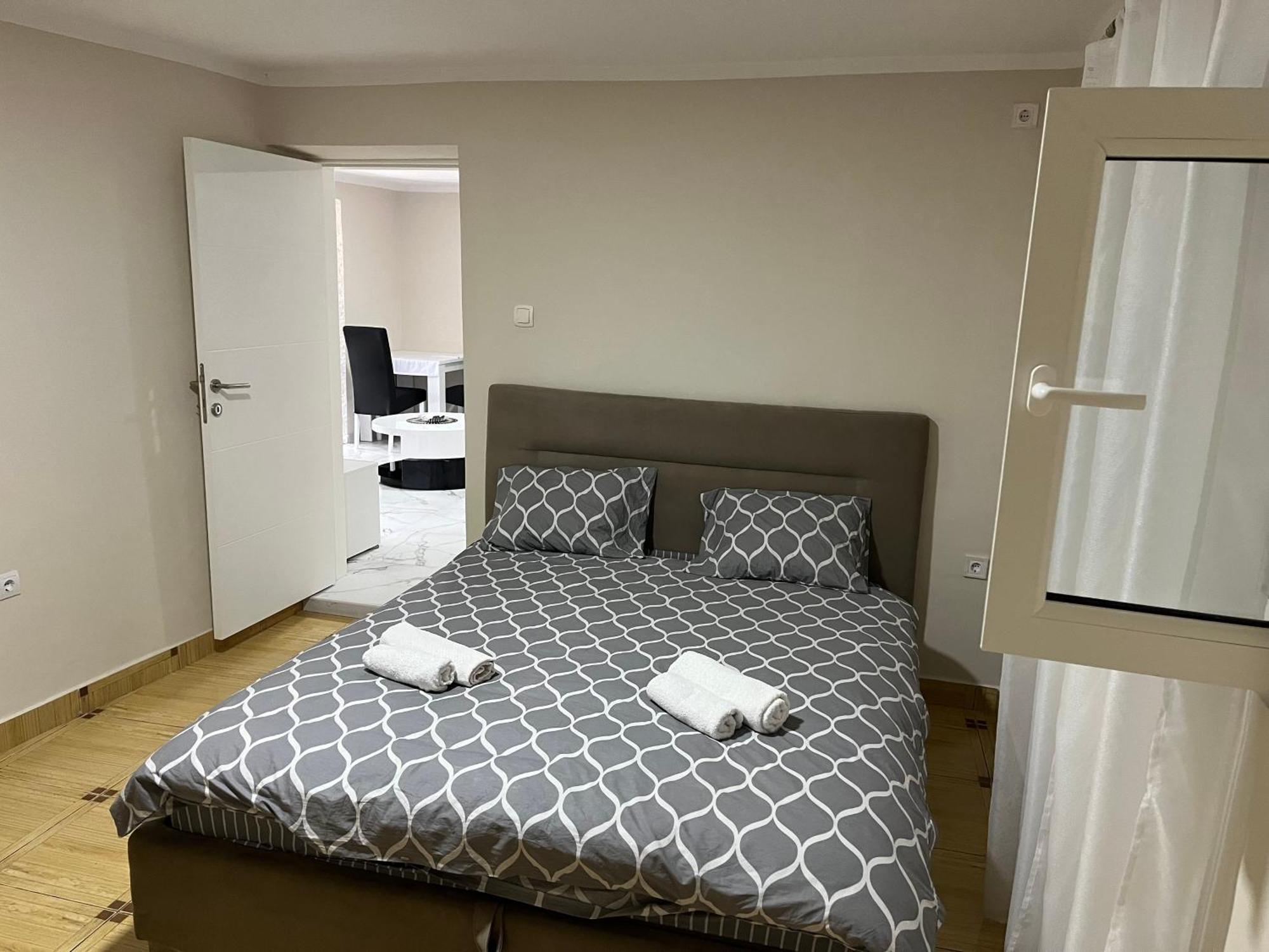 דירה Bay Modern